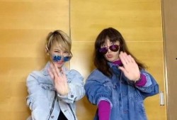 二姐爆料李玟视频播放,引发网友热议