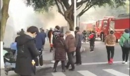 网友爆料山东一饭店宰客原视频,惊人视频揭露惊人真相
