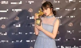 11.5娱乐圈吃瓜,揭秘明星幕后故事，吃瓜群众狂欢时刻