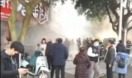 网友爆料山东一饭店宰客原视频,惊人视频揭露惊人真相