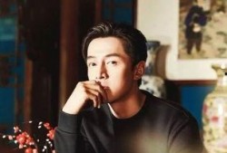 圈内爆料李溪芮和陈伟霆,甜蜜互动引粉丝热议